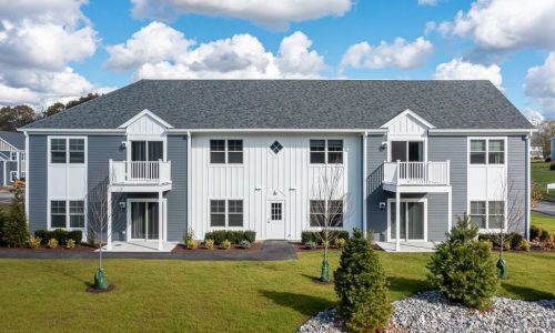Exterior of Riverview Meadows III, Raynham MA